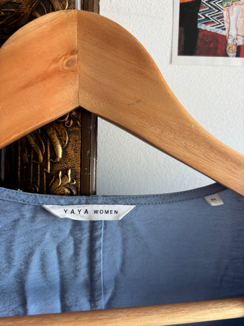 Jurkje Yaya XS met mooie details