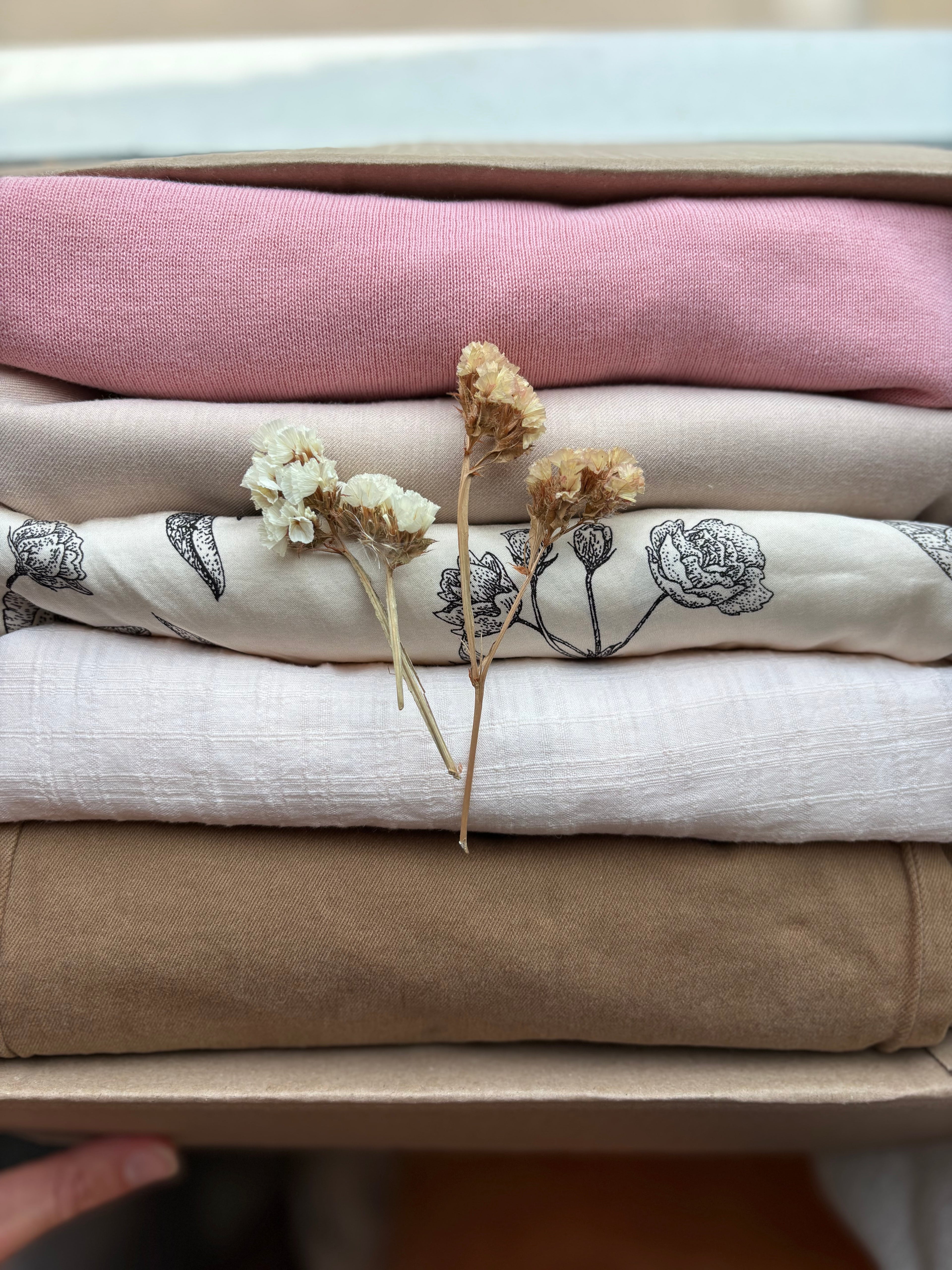 Parelpakket “Soft Blossom” maat 40/42